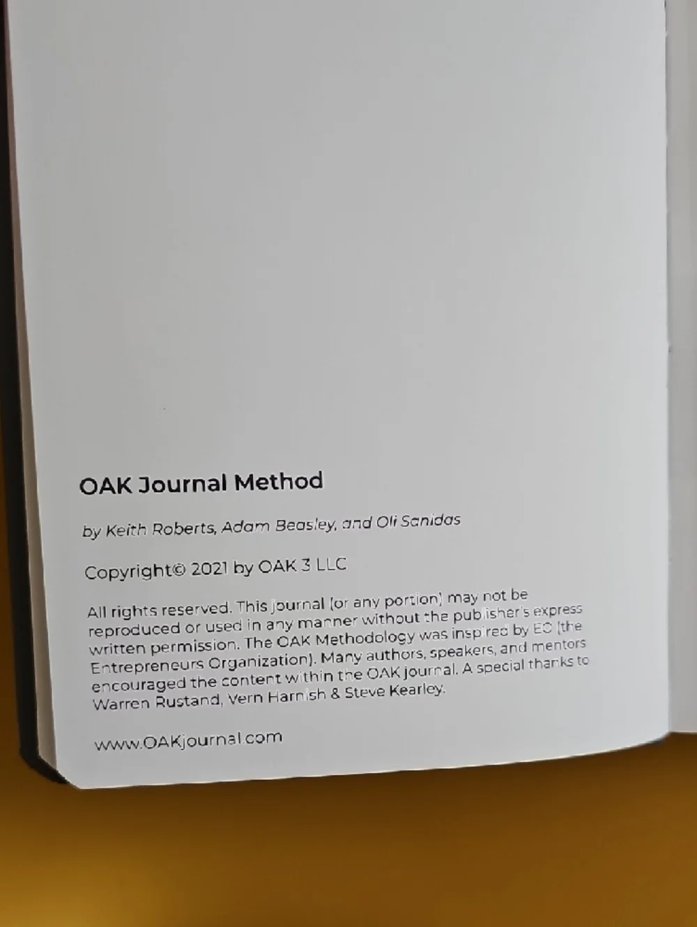 OAK JOURNAL Hardcover Notebook in Dark Gray Oak Journal Method